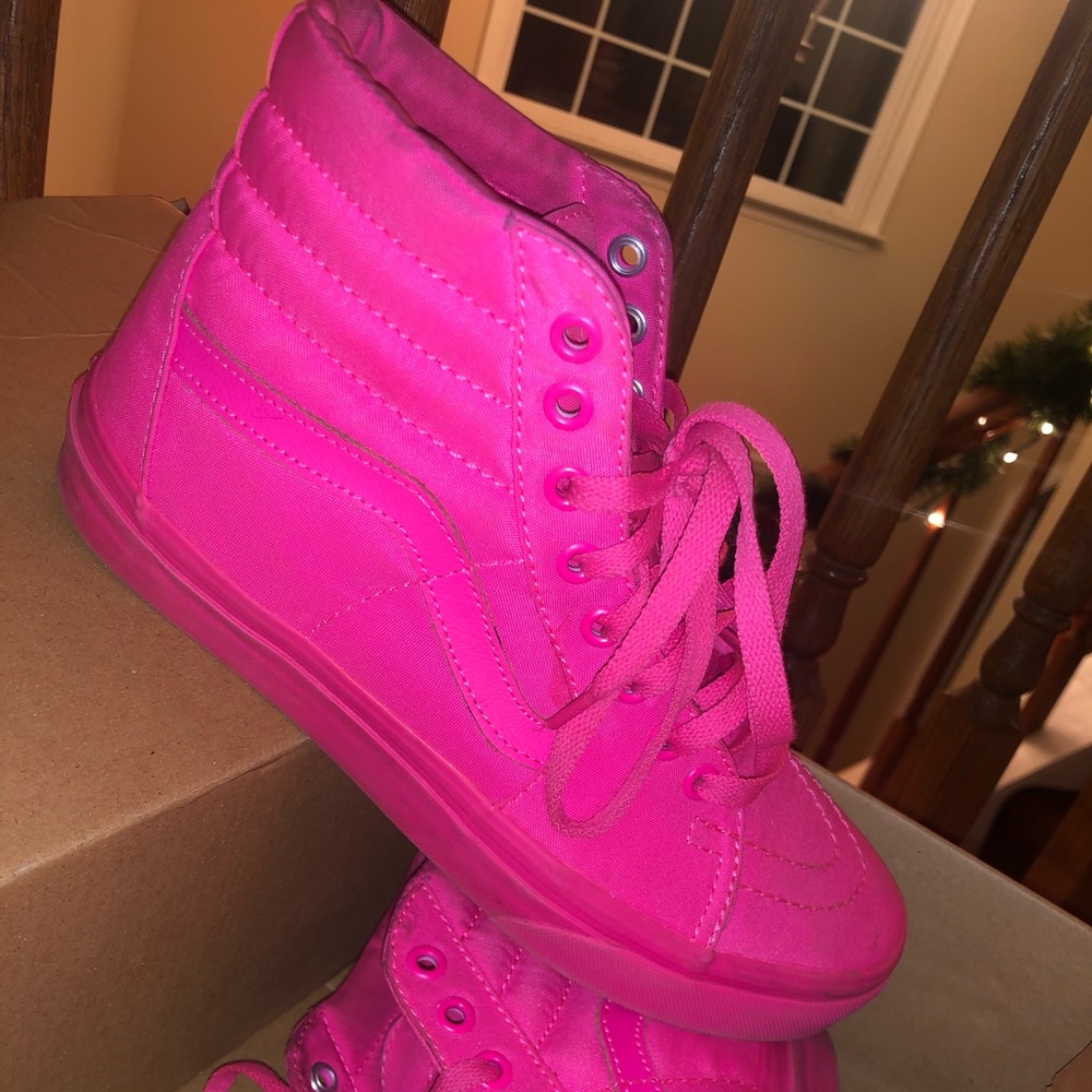 Sk8-Hi Vans